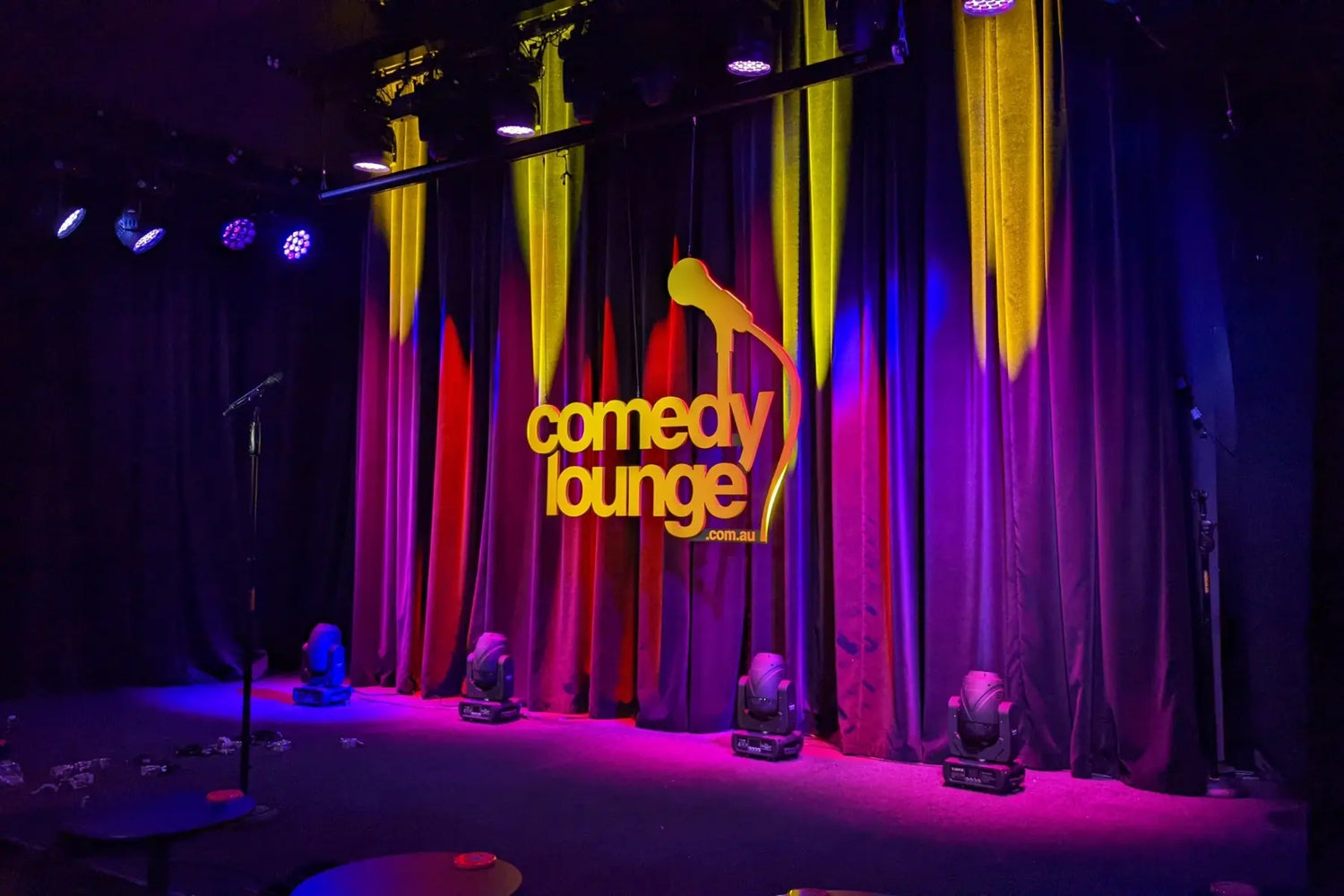 Heckling At Comedy Clubs: The Myths & Truths Revealed